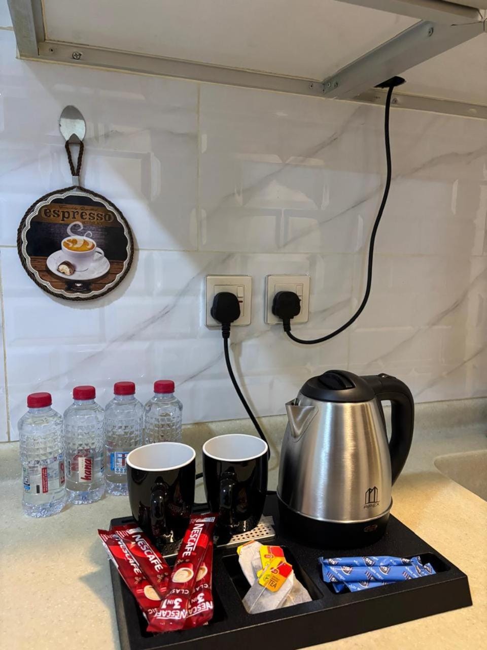 Coffee/tea facilities