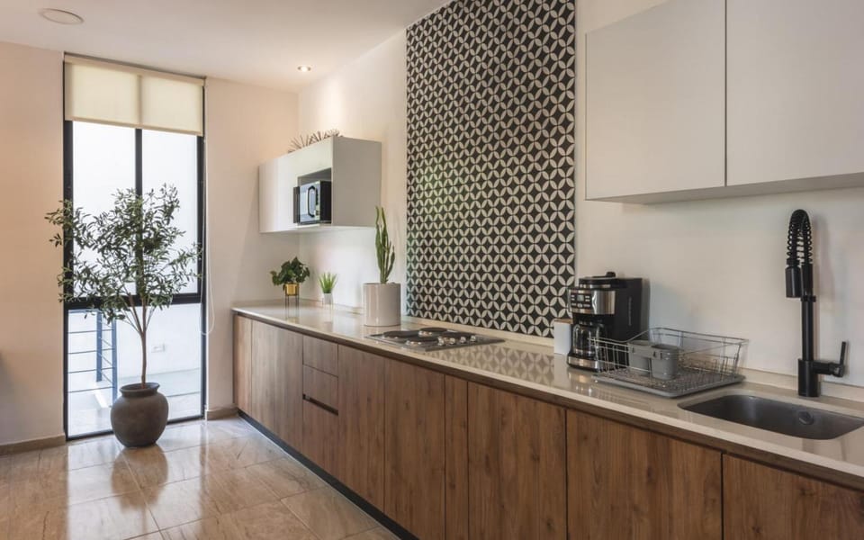 Kitchen or kitchenette