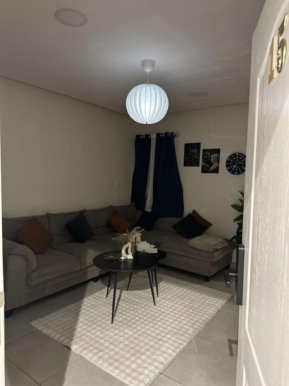 شقة بصالة وغرفة نوم لشخصين Apartment in Al Khobar