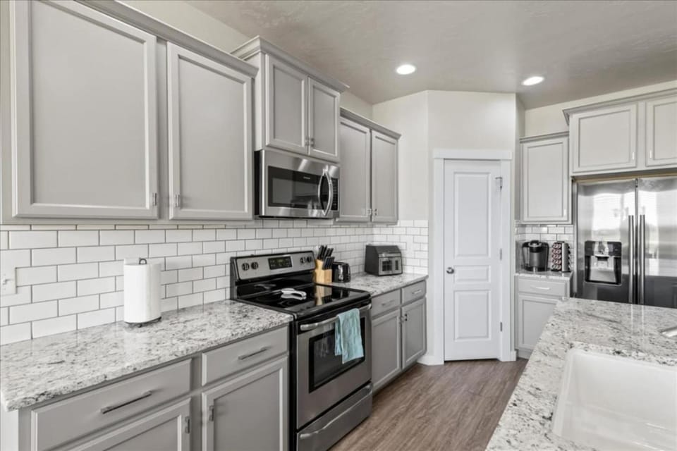 The 10 Mile Escape House in Meridian