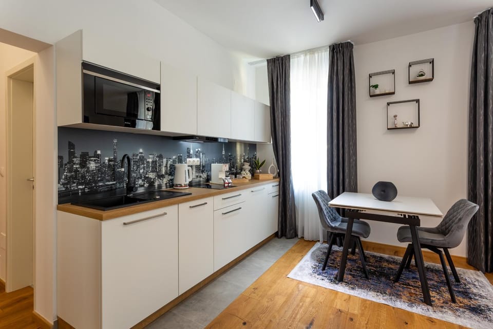 Kitchen or kitchenette, Dining area, stove, kitchen