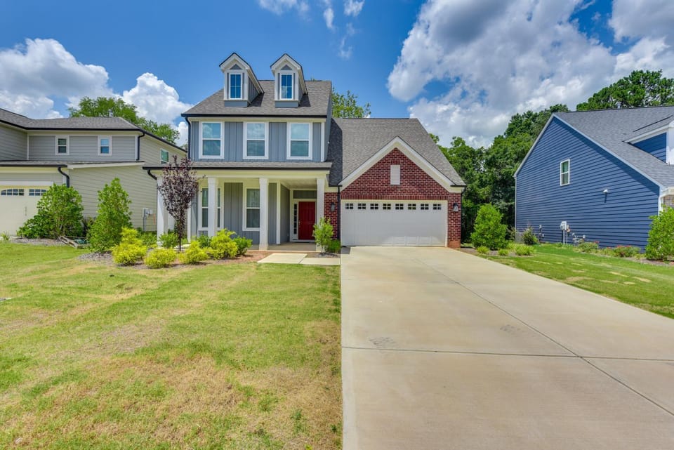 2 Mi to Historic Dtwn Belmont: Family Gem w/ Patio House in Belmont