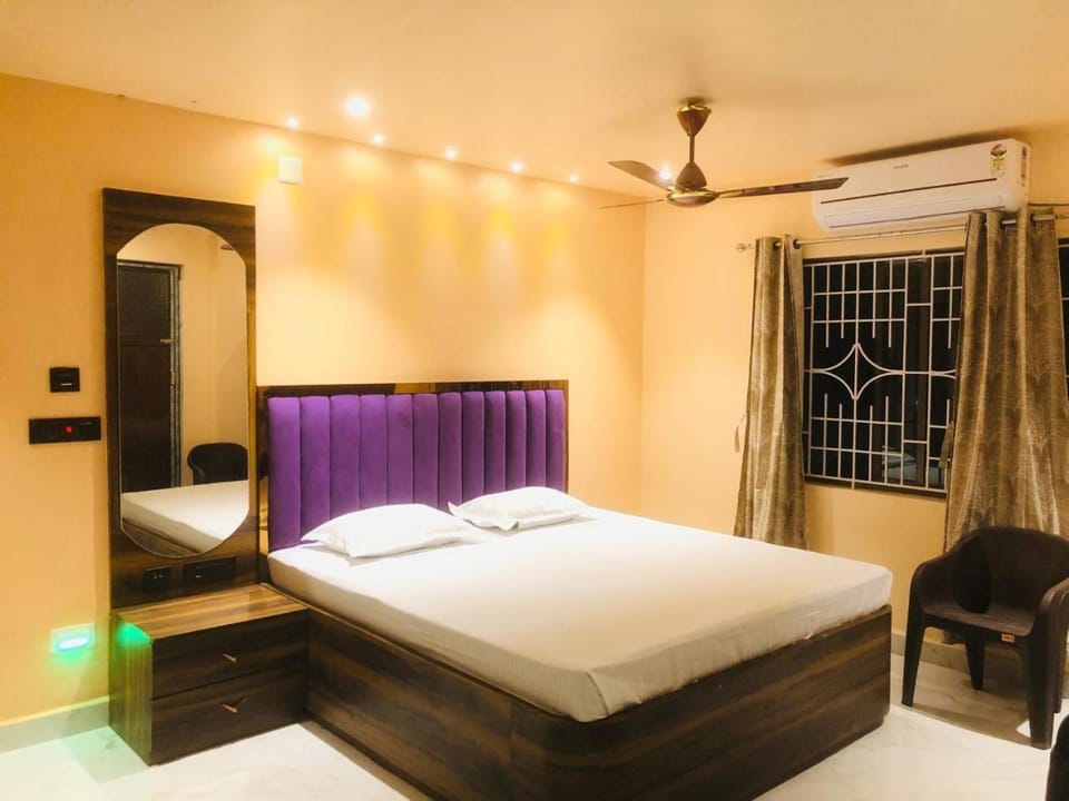 SAM,S Beach Club N Resort, Marine Drive Villa in West Bengal