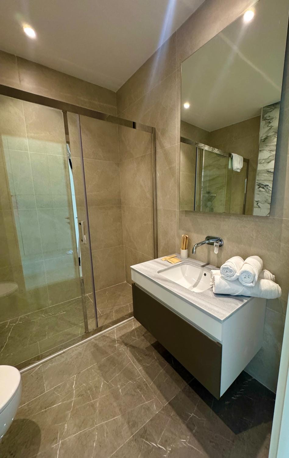 Shower, Toilet, Bathroom