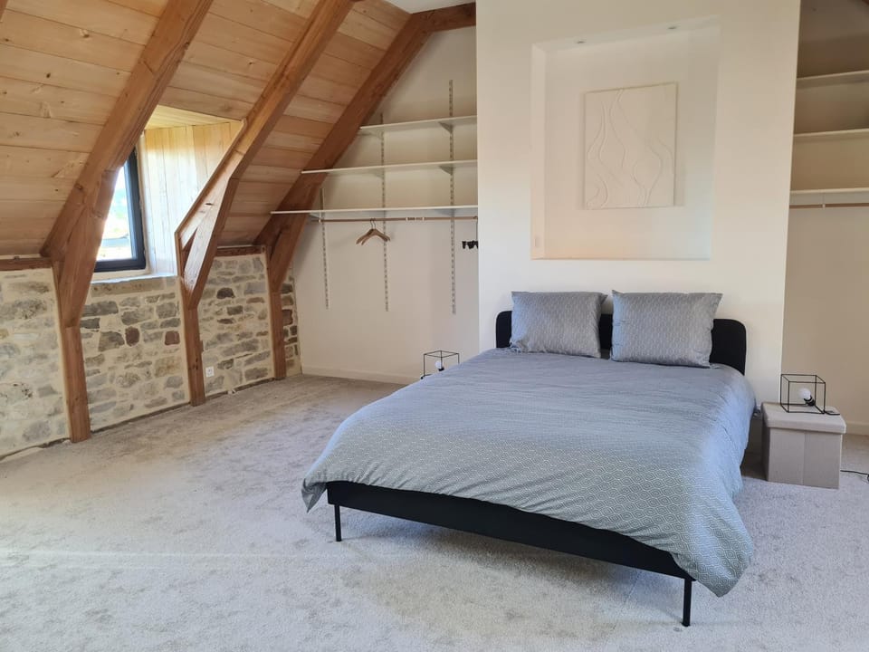 La maison du canyon de Bozouls House in Occitanie