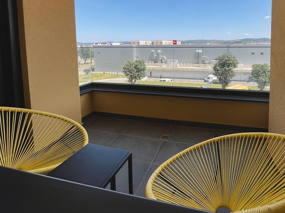 Balcony/Terrace, Balcony/Terrace, Seating area