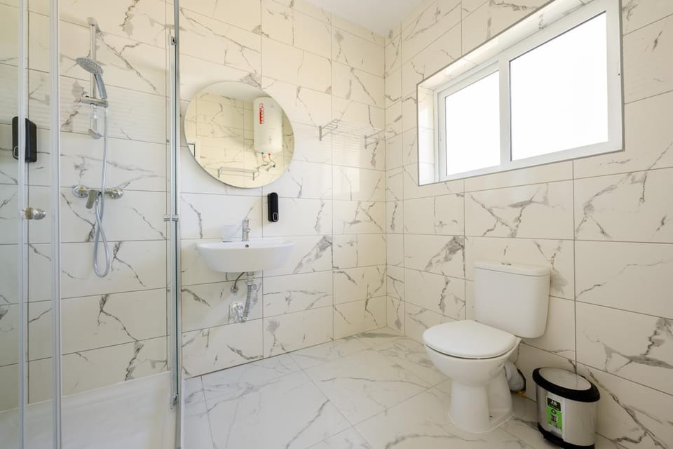 F8-4 Sliema ensuite bedroom Vacation rental in Sliema