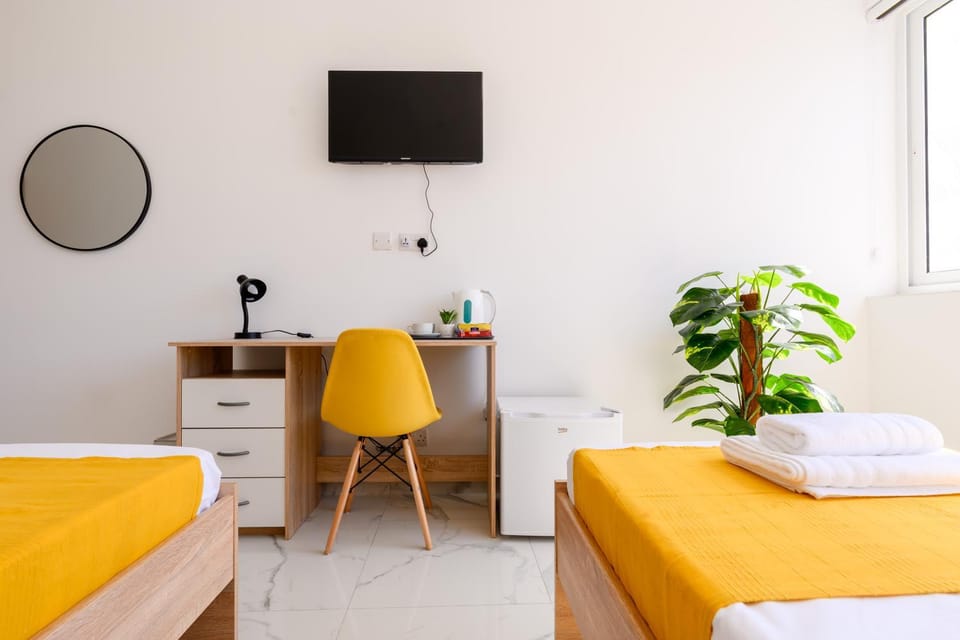 F8-3 Sliema bedroom for 2 Vacation rental in Sliema