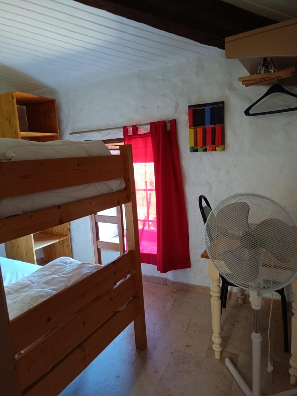 Gîte #10, 8 pers, Domaine De Ribiere Apartment in Grospierres