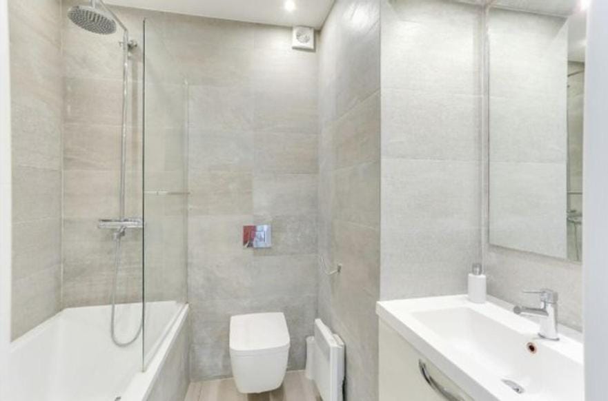 Jardin tropical, parking, climatisation Apartment in Nice