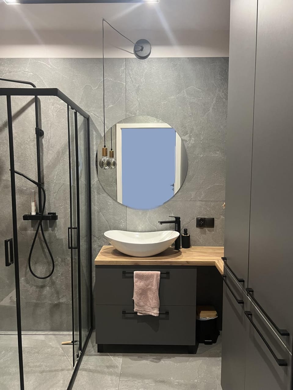 Shower, Bathroom