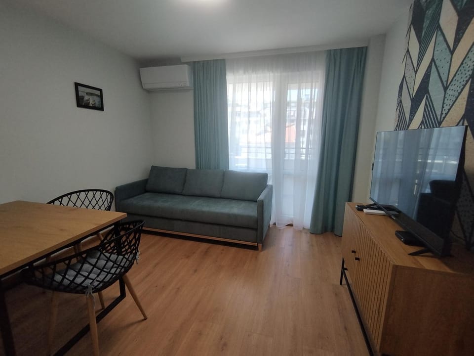RadiSun with Free Parking space Apartment in Burgas