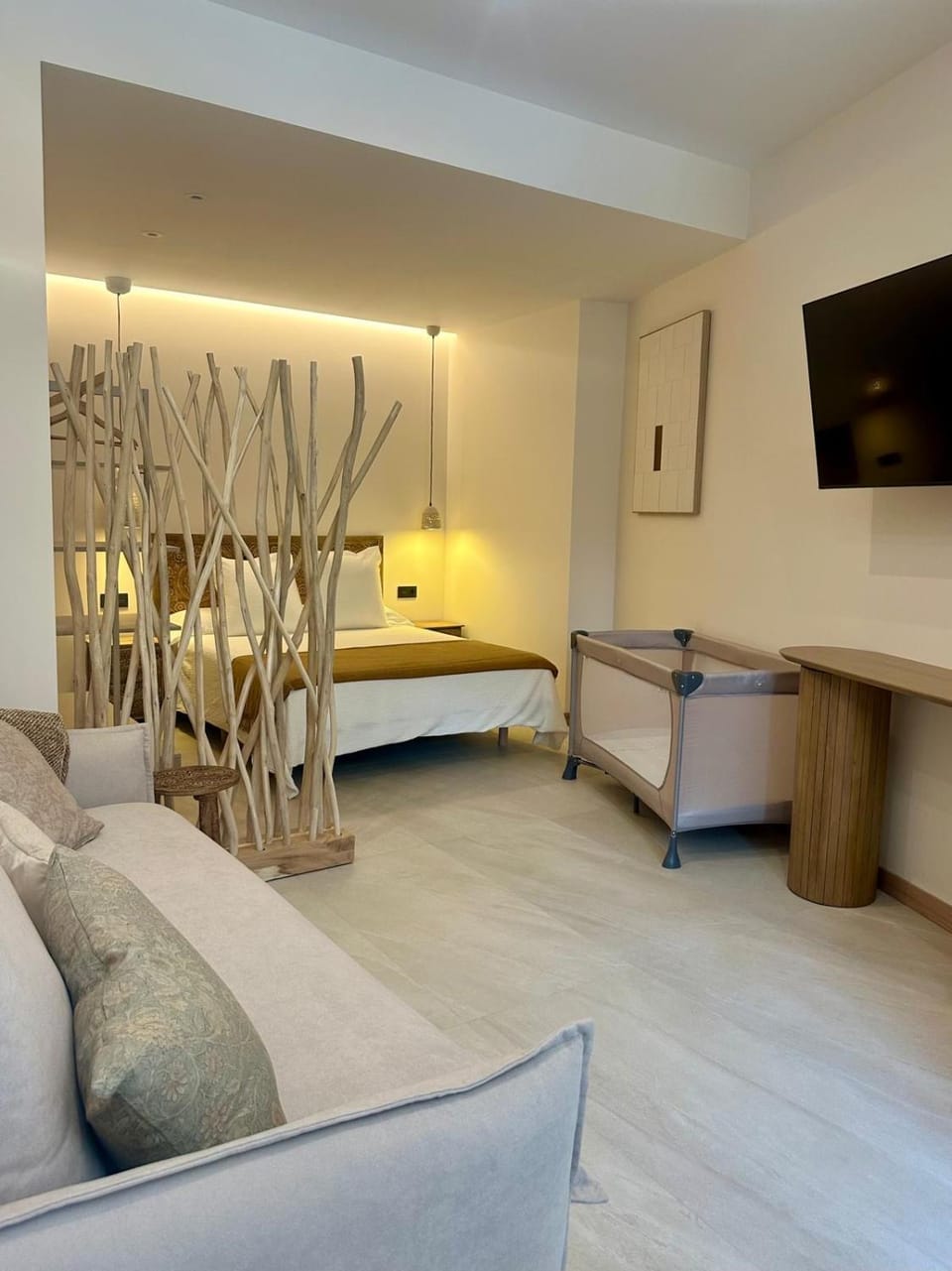 TV and multimedia, Living room, cot