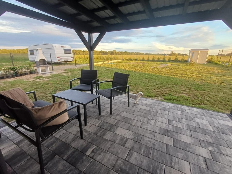 Natural landscape, Garden, Balcony/Terrace, Seating area, Garden view