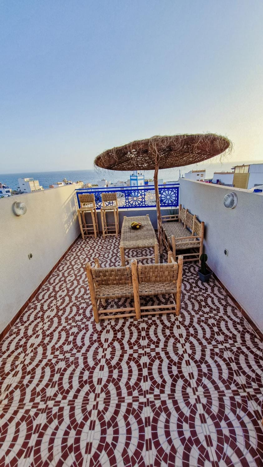 Natural landscape, View (from property/room), Balcony/Terrace, Seating area, Sea view