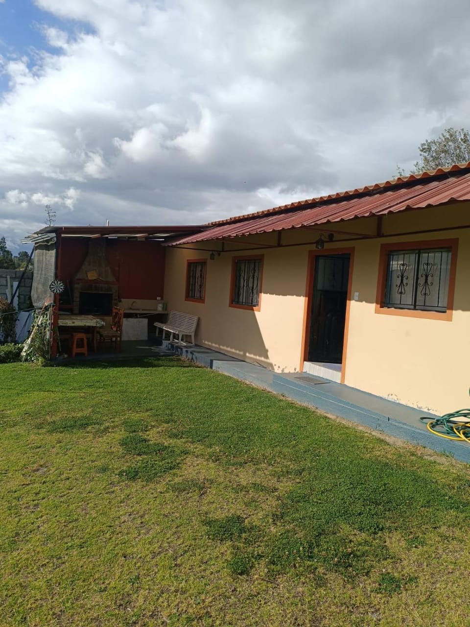 Casa de Campo Latacunga House in Cotopaxi, Ecuador
