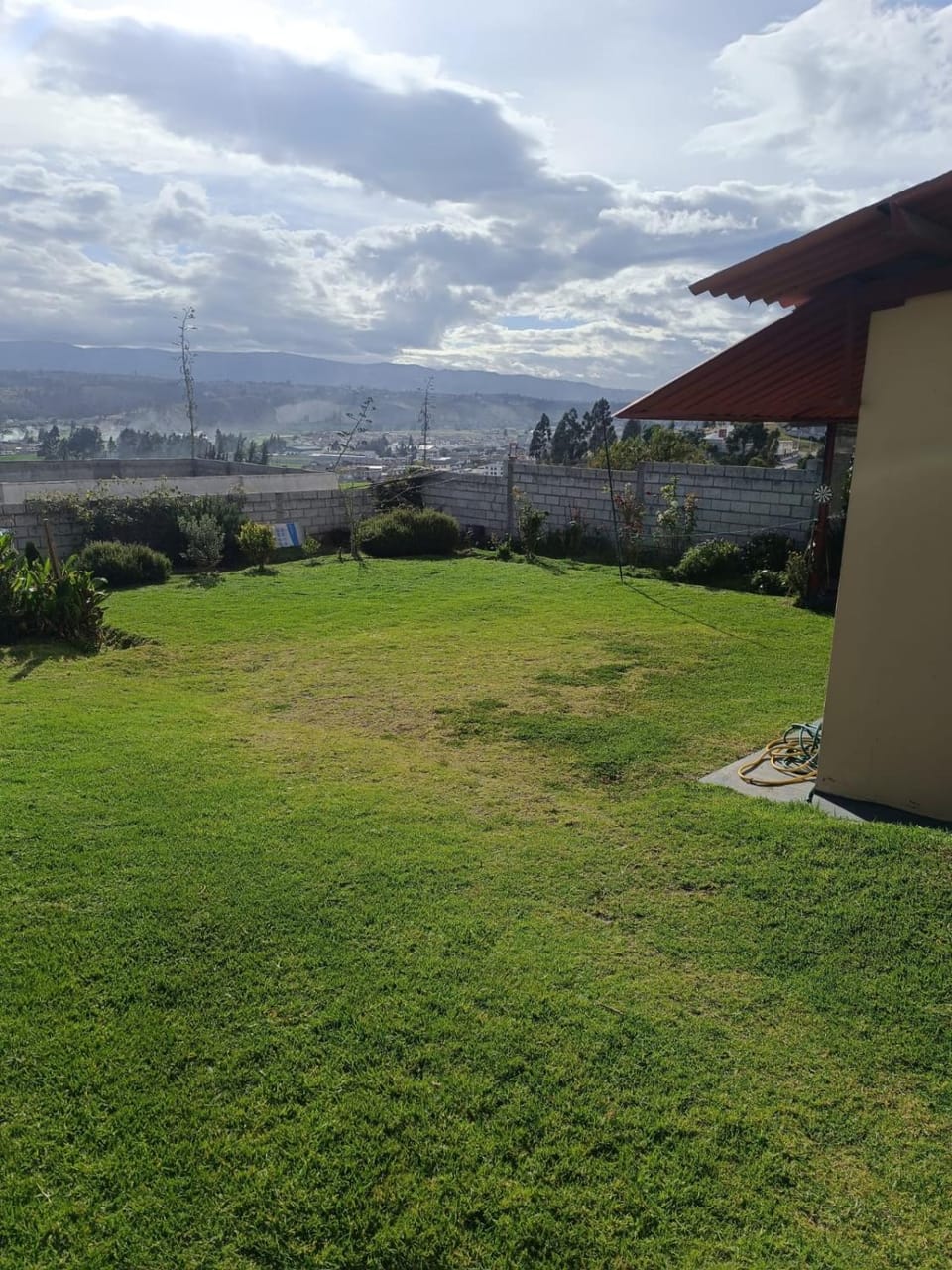 Casa de Campo Latacunga House in Cotopaxi, Ecuador