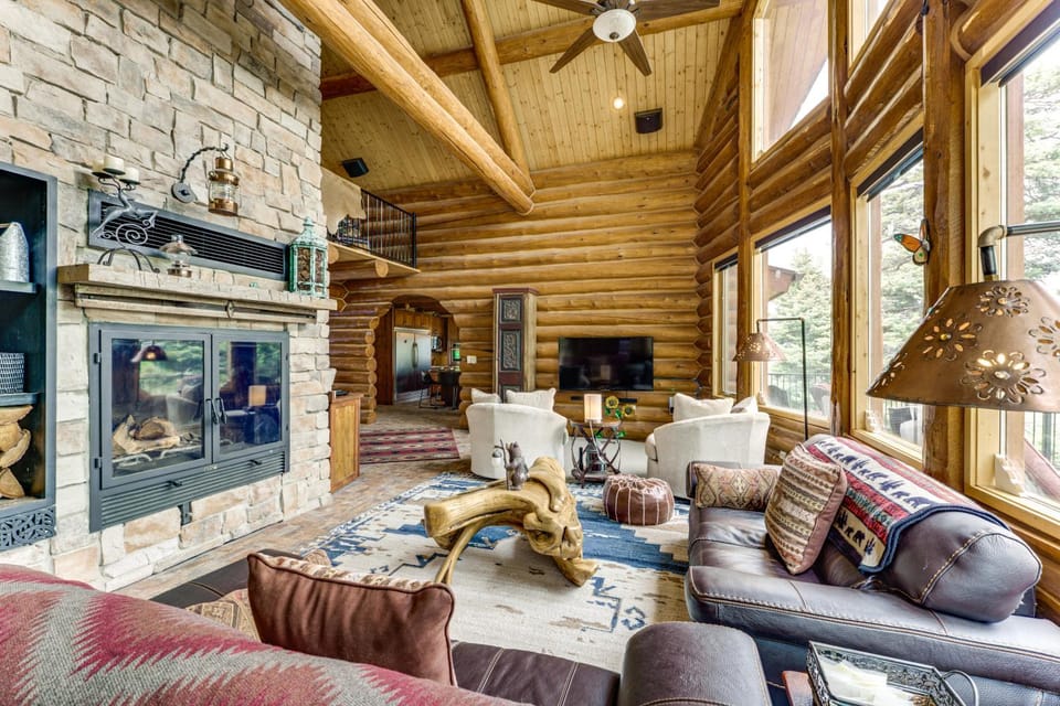 Secluded Angel Fire Retreat: Deck + Stunning View! House in Angel Fire