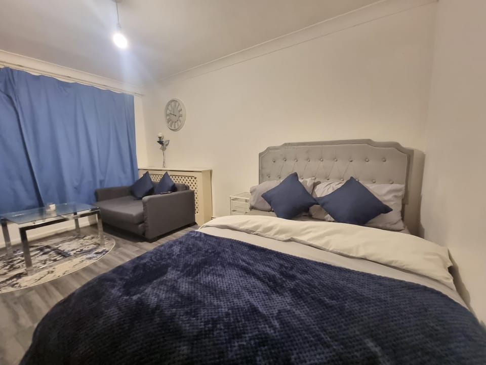 Budget Room Stevenage Town Centre Vacation rental in Stevenage