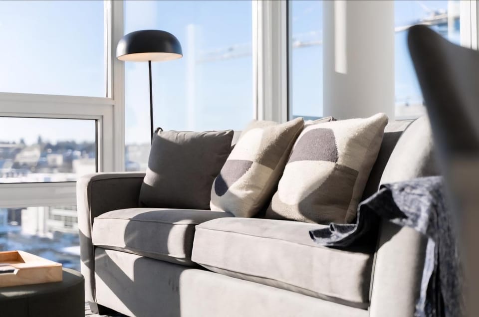 Living room, Seating area