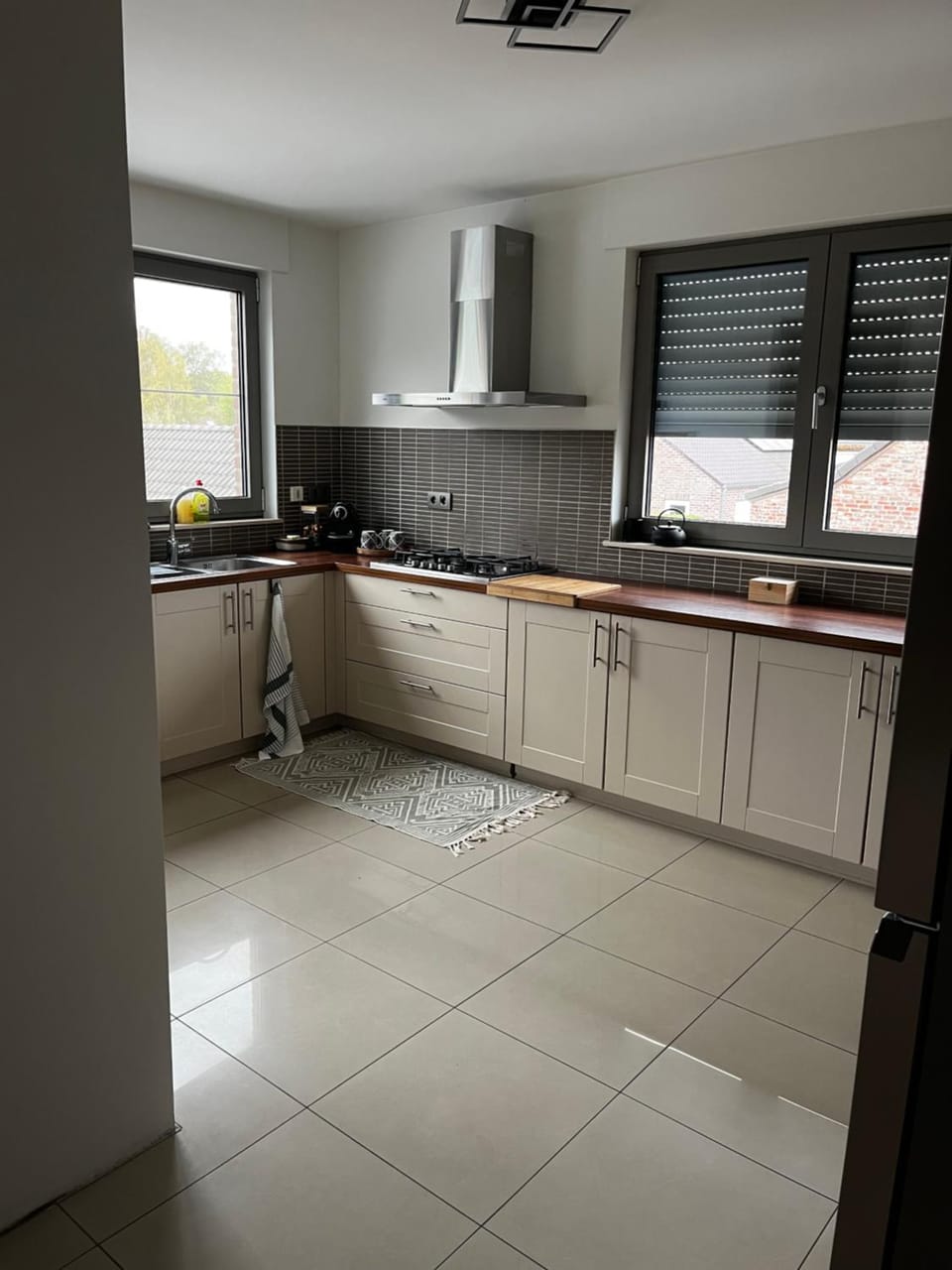 Kitchen or kitchenette, dishwasher, pet friendly, stove
