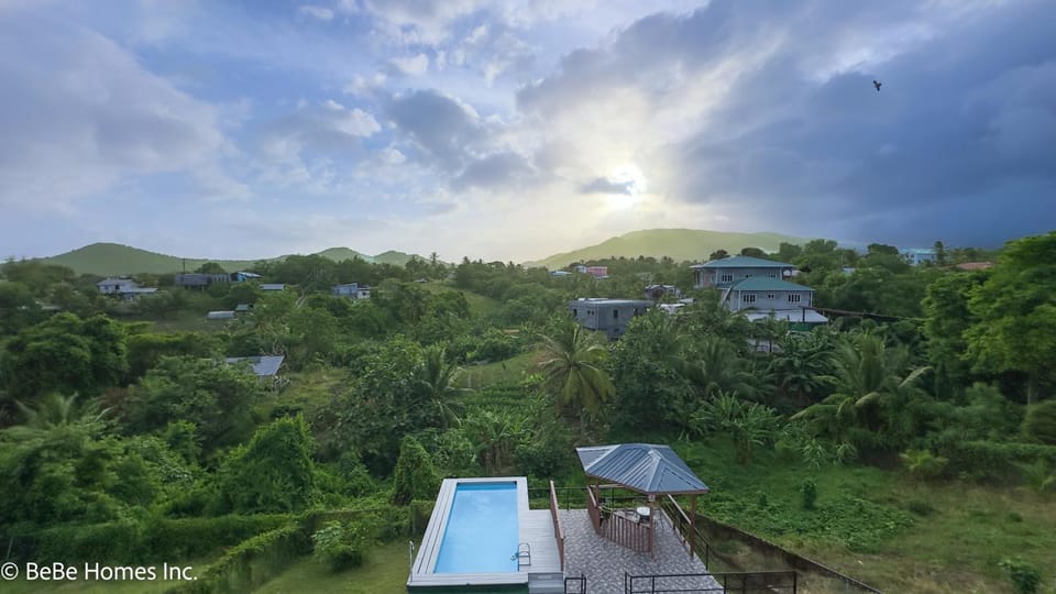 Villa Opulence - 10min from UVF Airport Villa in Caribbean
