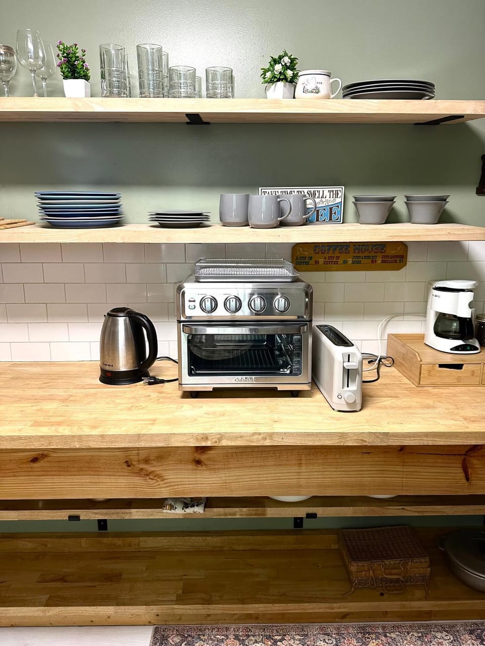 Coffee/tea facilities