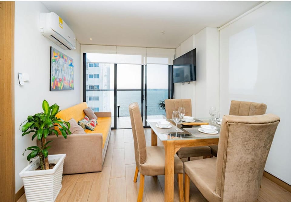 Modern Sunset Stay Cartagena Apartment in Cartagena