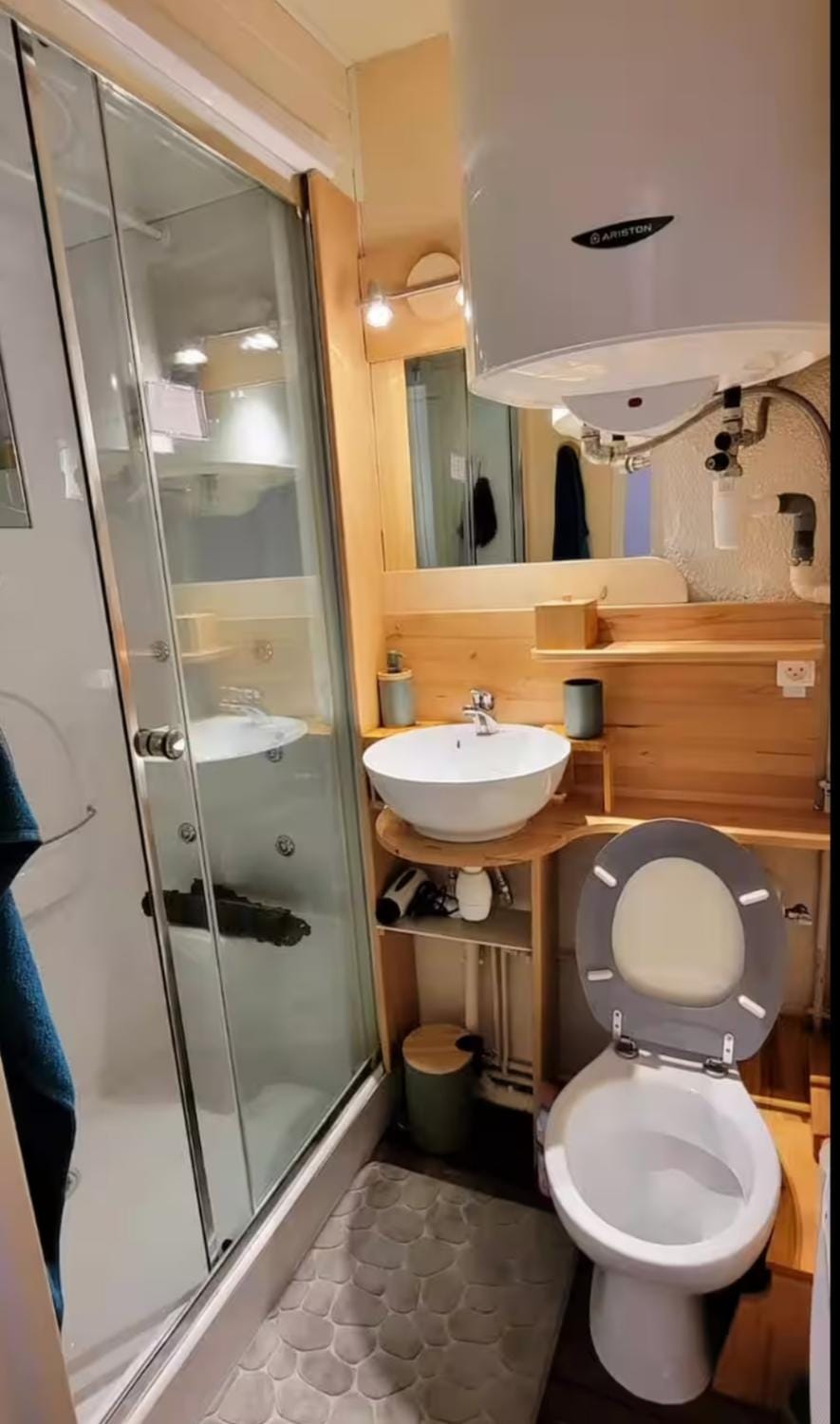 Toilet, Bathroom