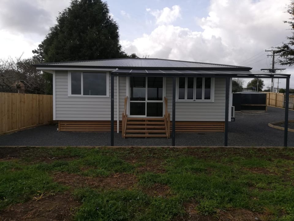 Cottage House in Hamilton