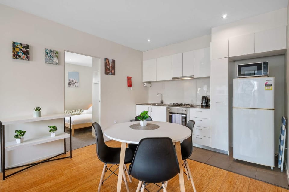 A Spacious 2BR Apt Near Melbourne Central Apartment in Melbourne