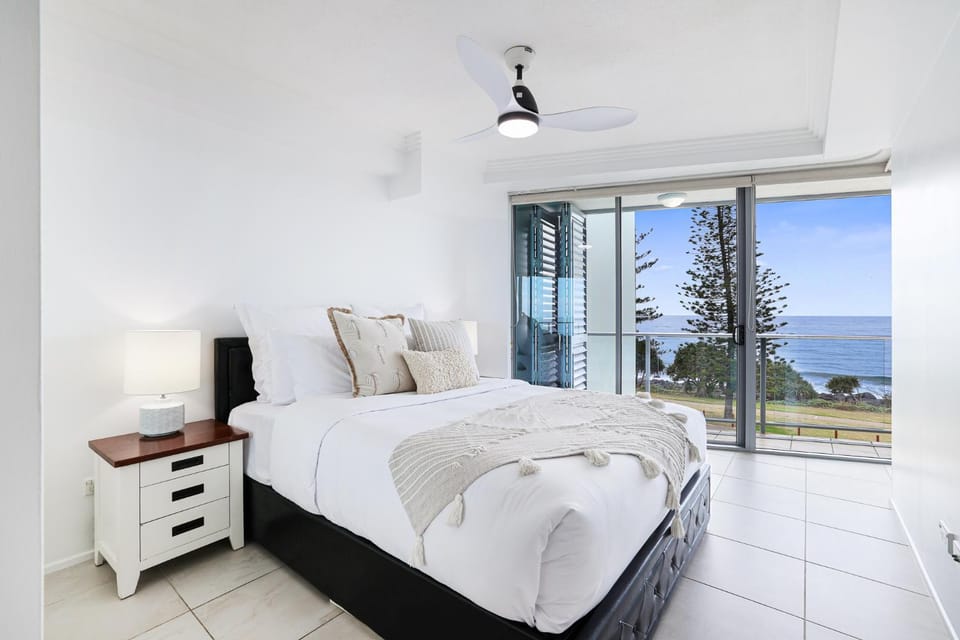 Bedroom, Sea view