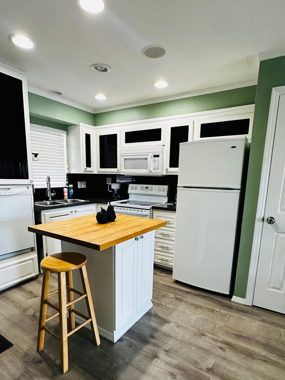 Cozy beach getaway Apartment in Iona