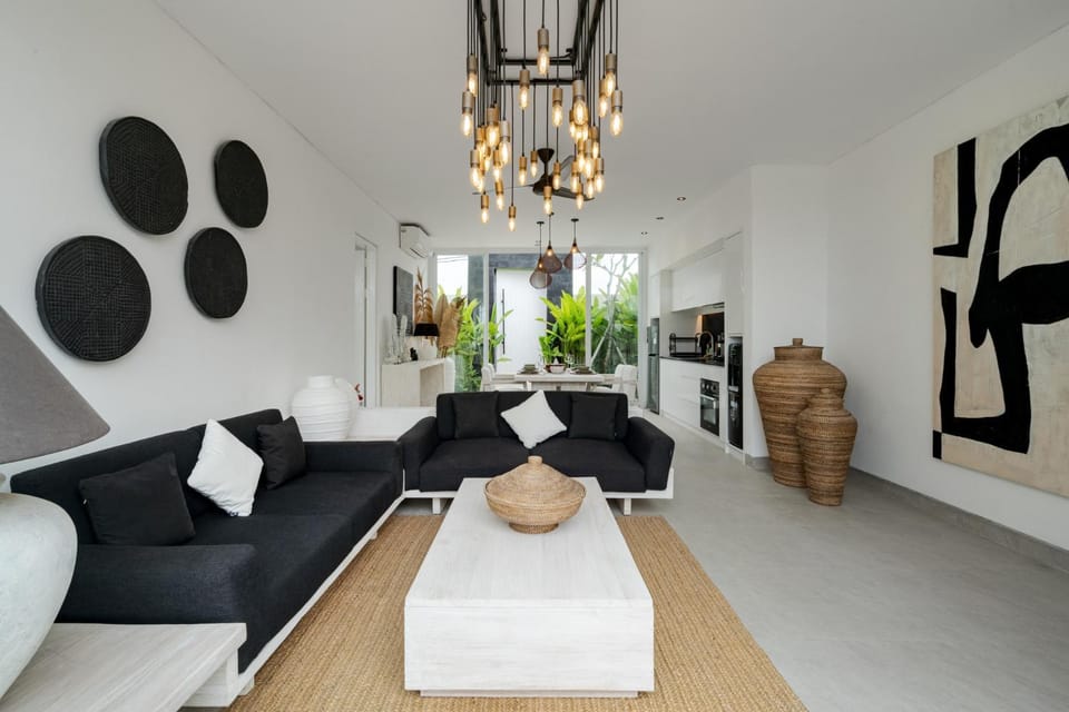 Living room, Seating area, air conditioner