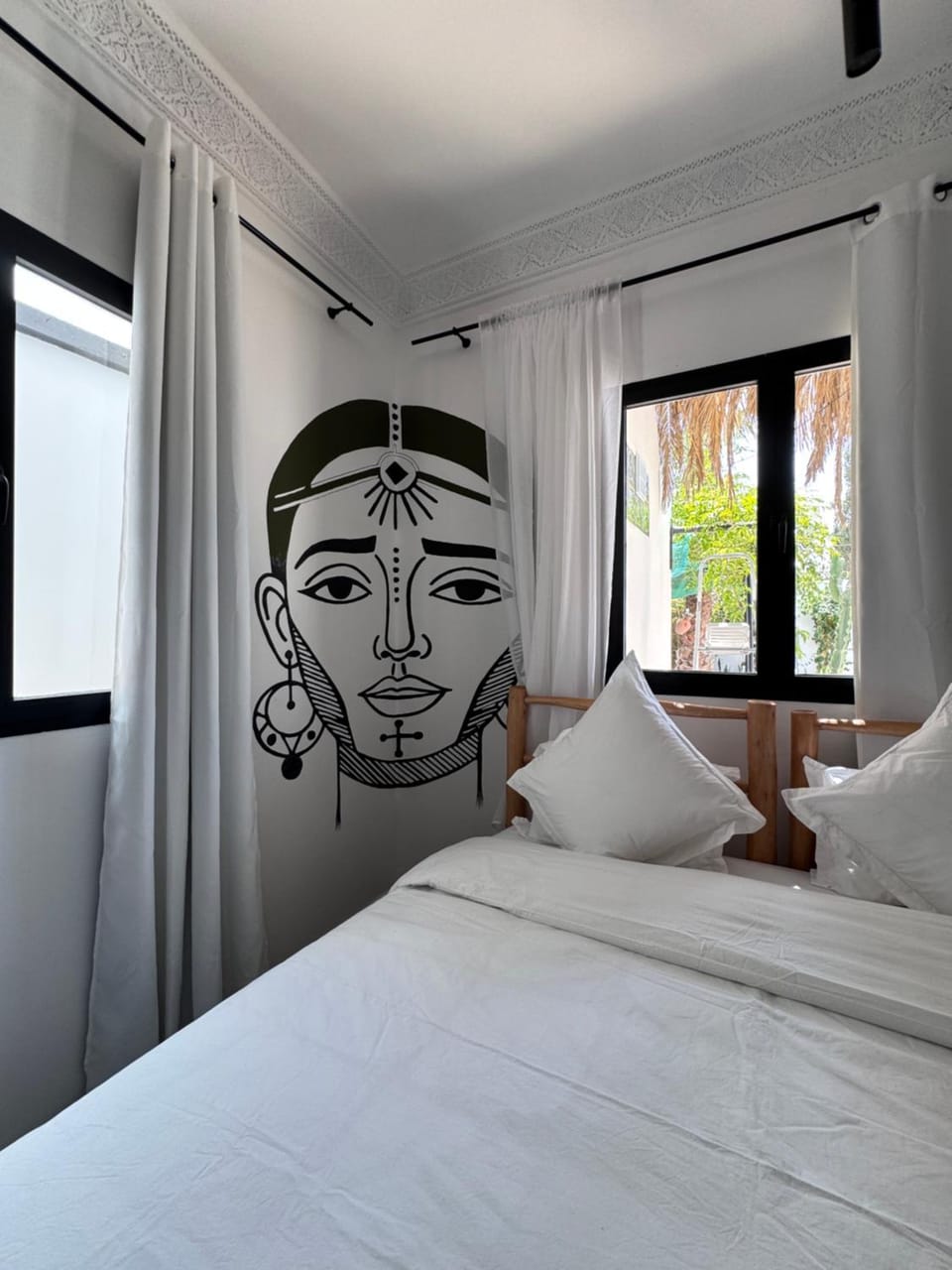 Dar avec piscine D'art Luz Galerie Boutique Guest house Bed and Breakfast in Marrakesh-Safi