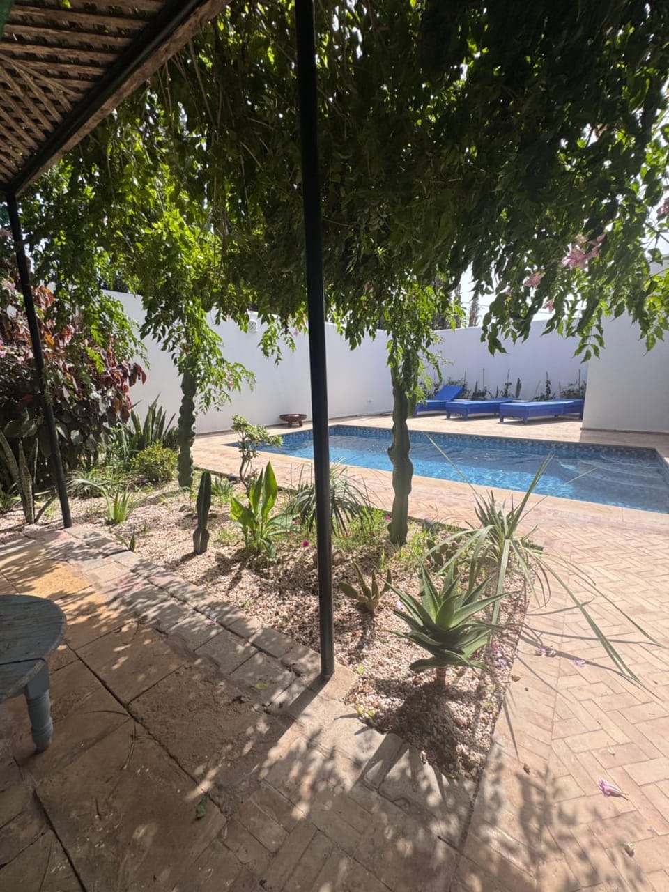 Dar avec piscine D'art Luz Galerie Boutique Guest house Bed and Breakfast in Marrakesh-Safi