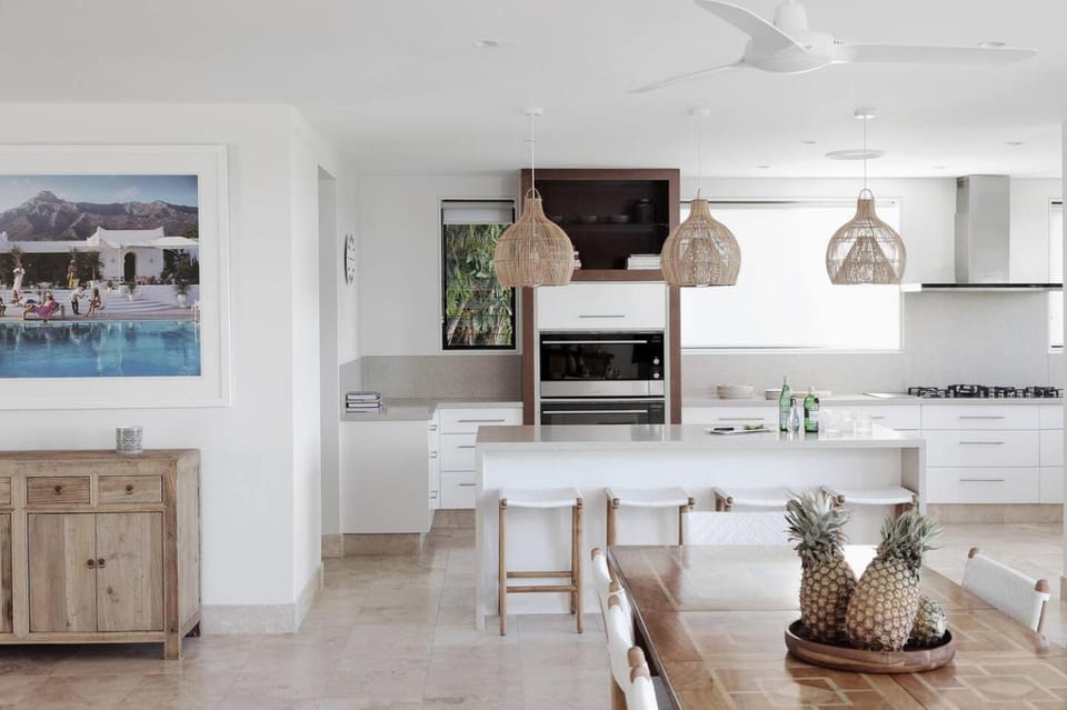 Kitchen or kitchenette, Dining area, dishwasher, oven, stove