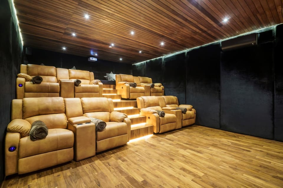 Communal lounge/ TV room, Seating area