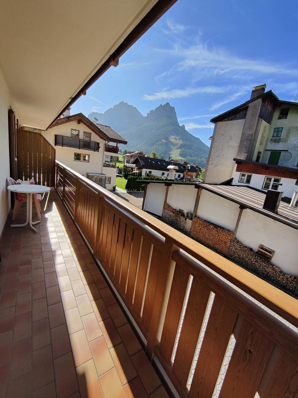Balcony/Terrace, Mountain view