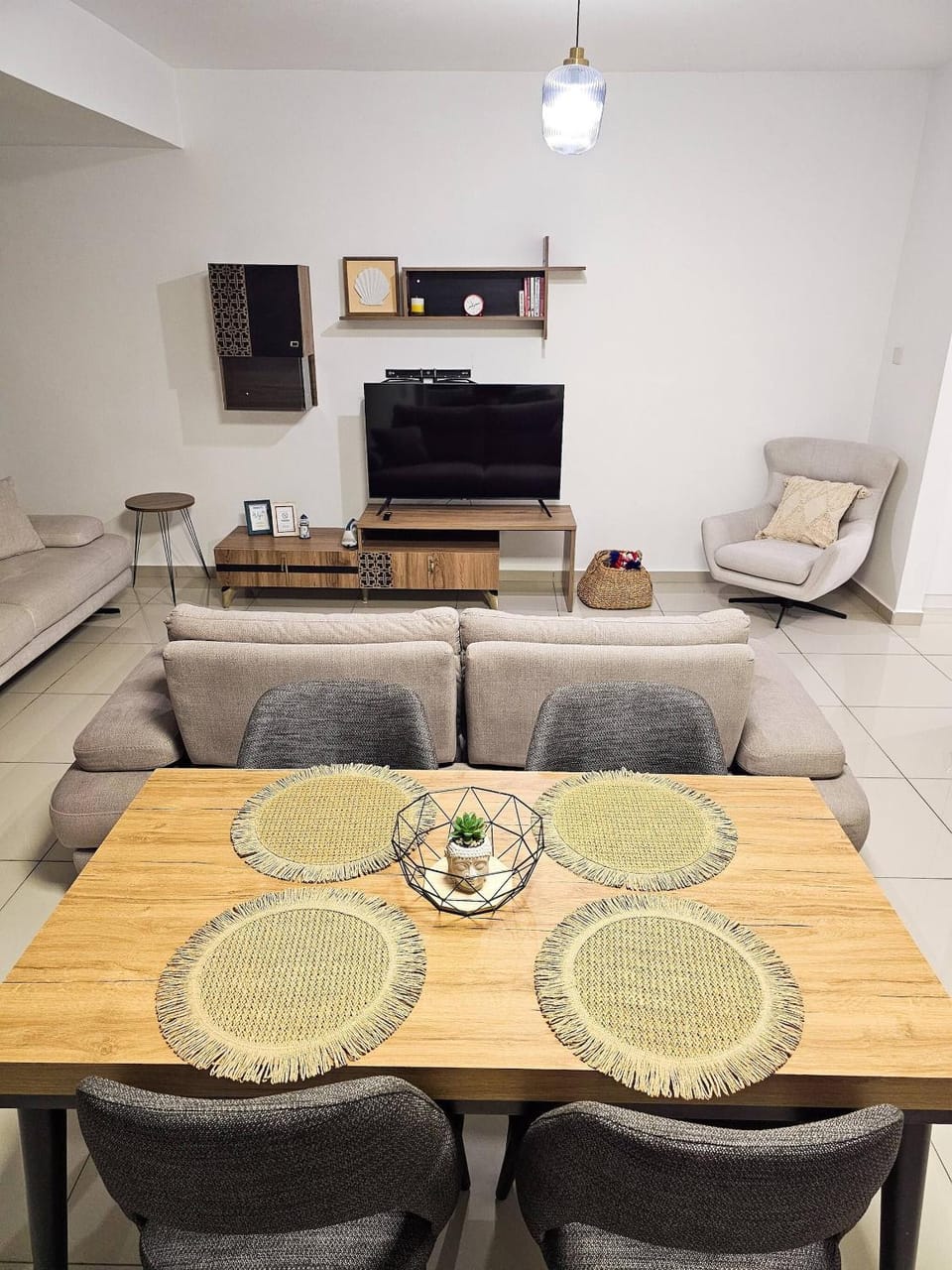 Living room, Decorative detail