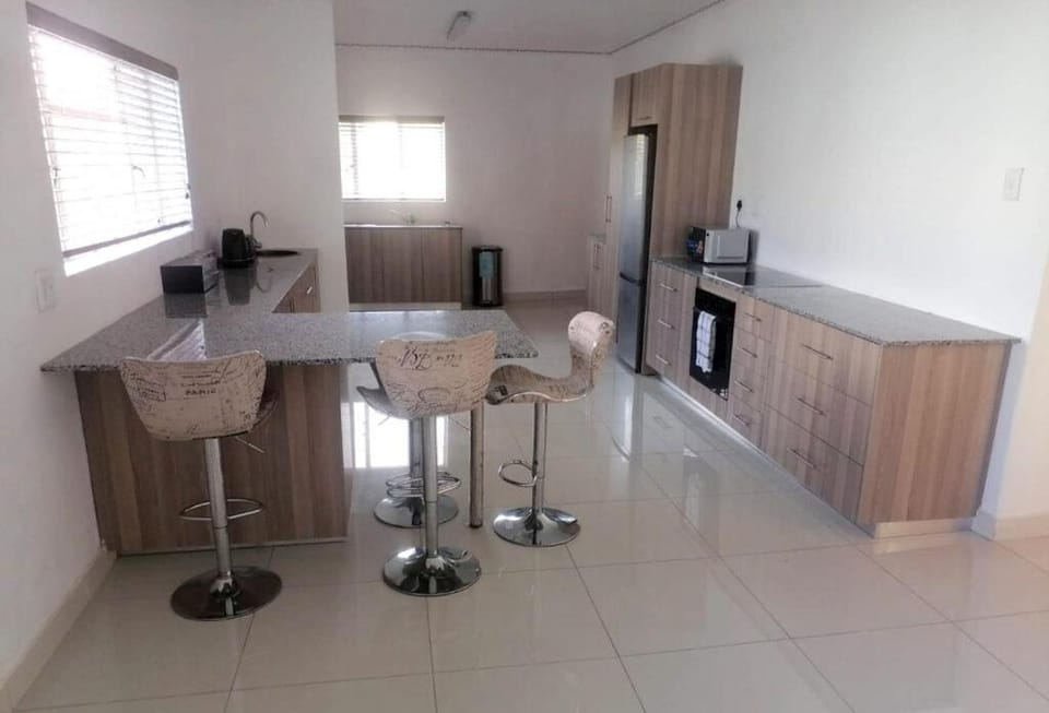 Baytul Aafiyah Apartment in Port Elizabeth