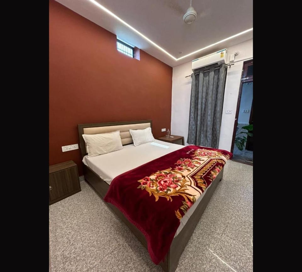 Rajeshwar Bhawan Bed and Breakfast in Uttar Pradesh