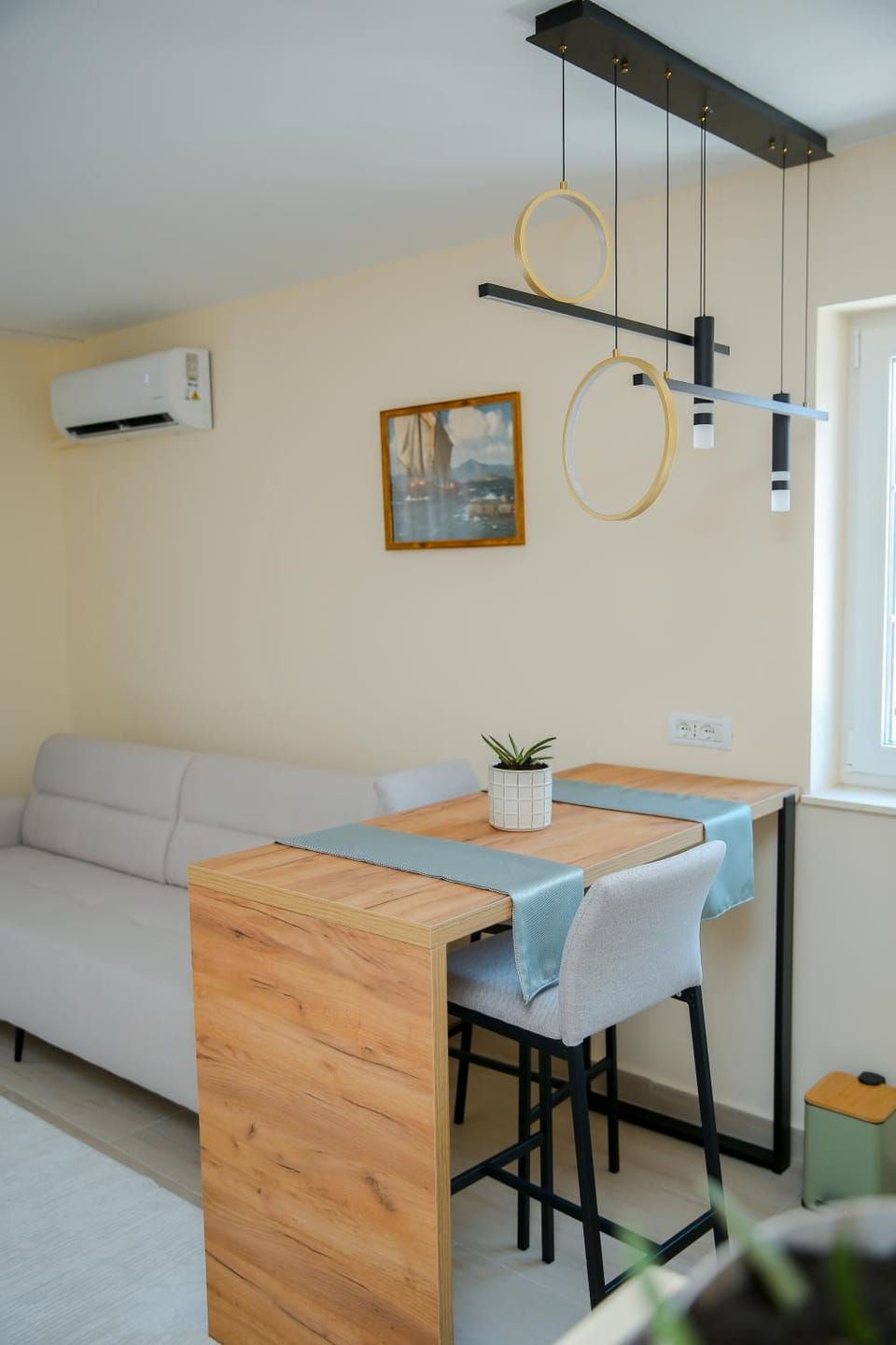 Seating area