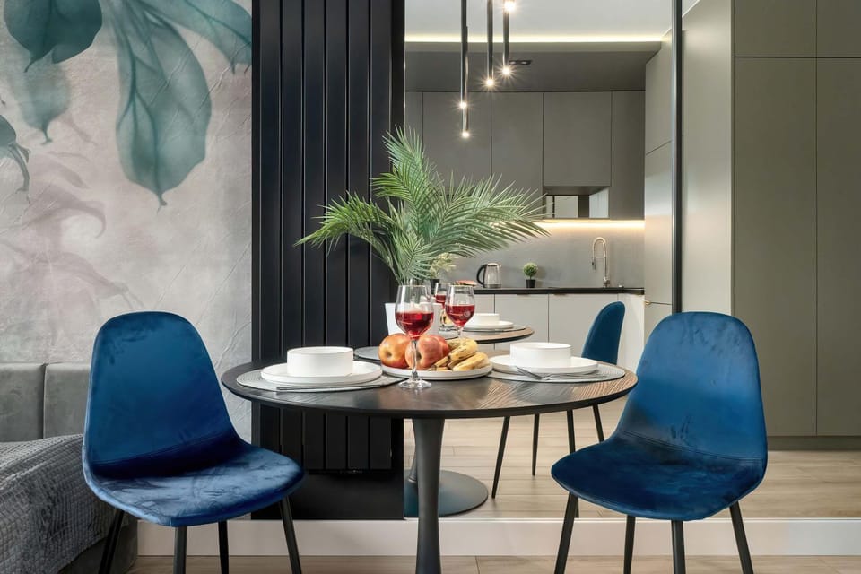 Living room, Seating area, Dining area