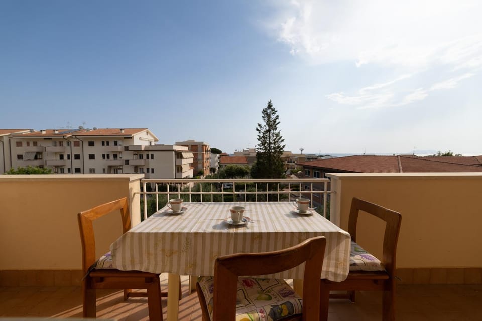 Property building, View (from property/room), Balcony/Terrace
