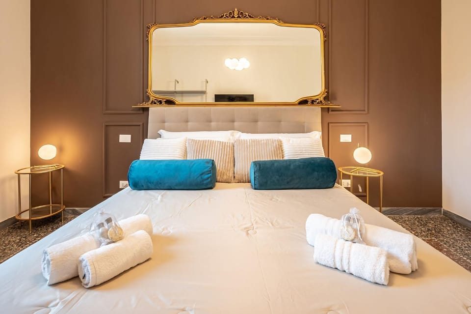Exclusive View Colosseum Luxury Apartment Apartment in Rome