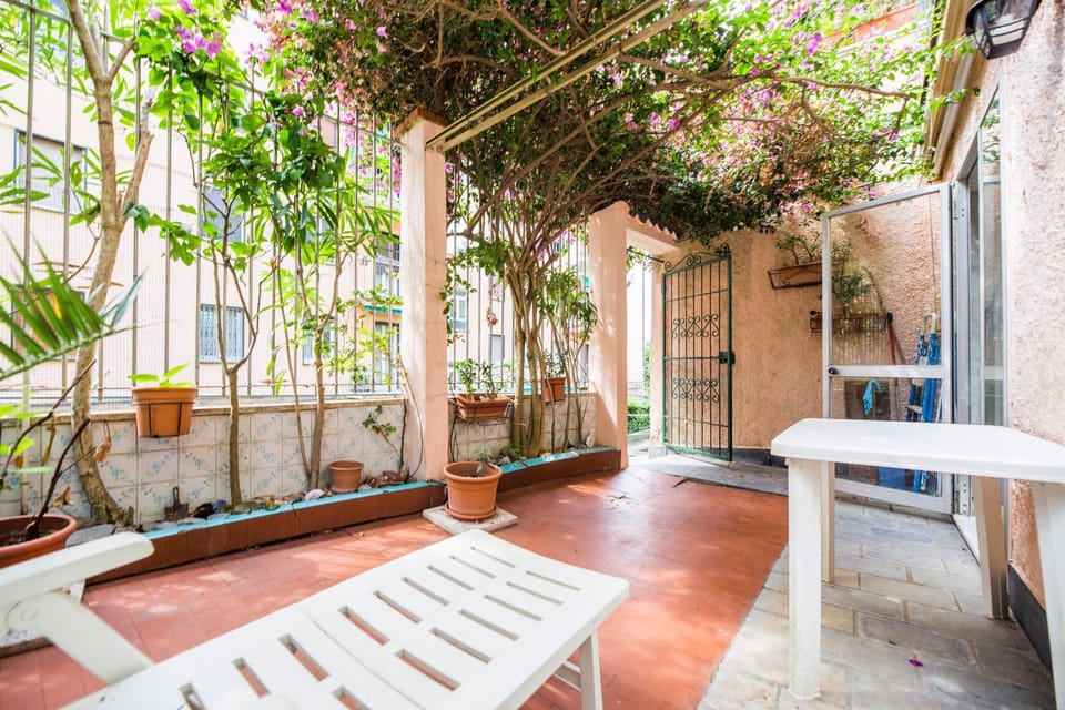 Day, Balcony/Terrace