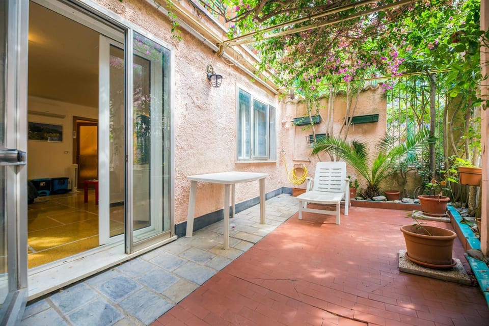Day, Balcony/Terrace