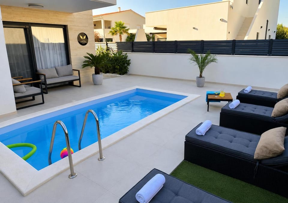 New - Luxury Villa Angel - private pool Villa in Zadar County