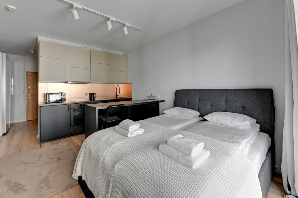Bed, Kitchen or kitchenette